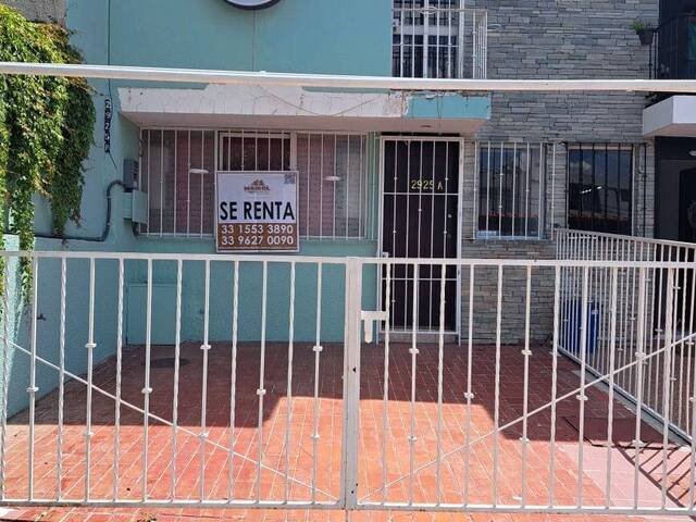 #233 - Casa para Renta en Guadalajara - JC
